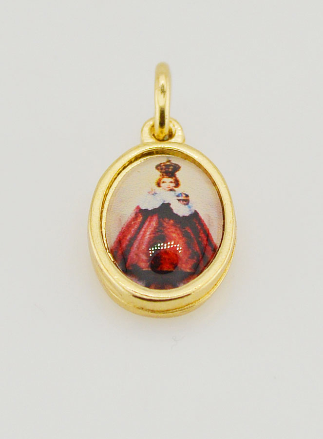 Medalla del Niño Jesús de Praga Dorado - 15 mm (pic 2)