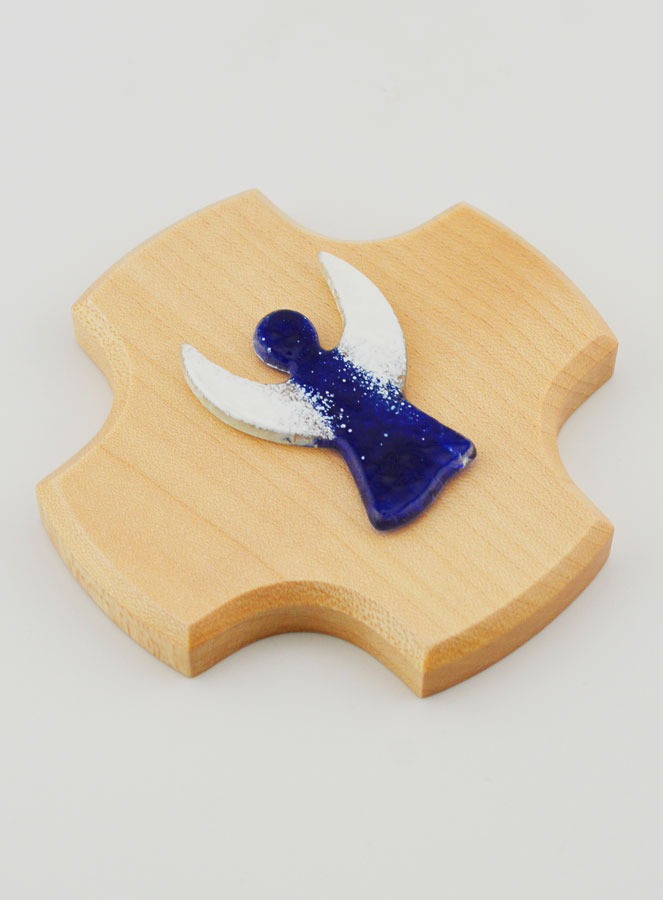 Cruz Infantil de Madera de Arce - Ángel de la Guarda de la Victoria (pic 3)
