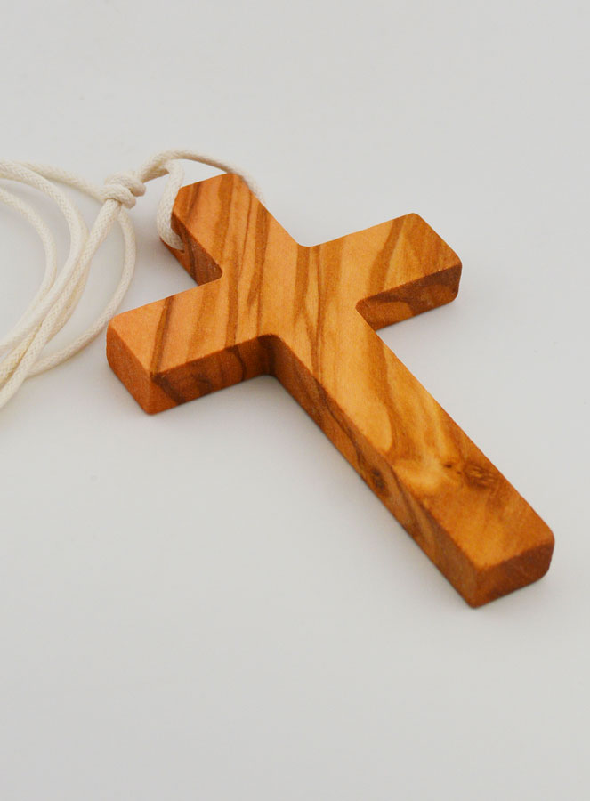 Cruz para Primera Comunión de Madera de Olivo con Cordón Blanco (pic 3)
