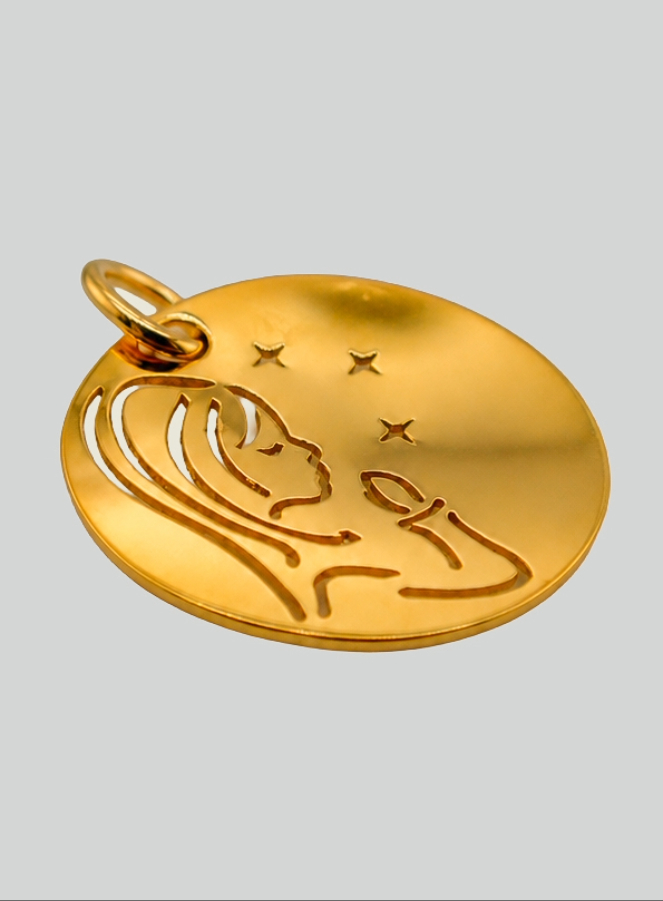 Medalha Virgem em Oração com Estrelas em Ouro 9 Quilates (pic 4)