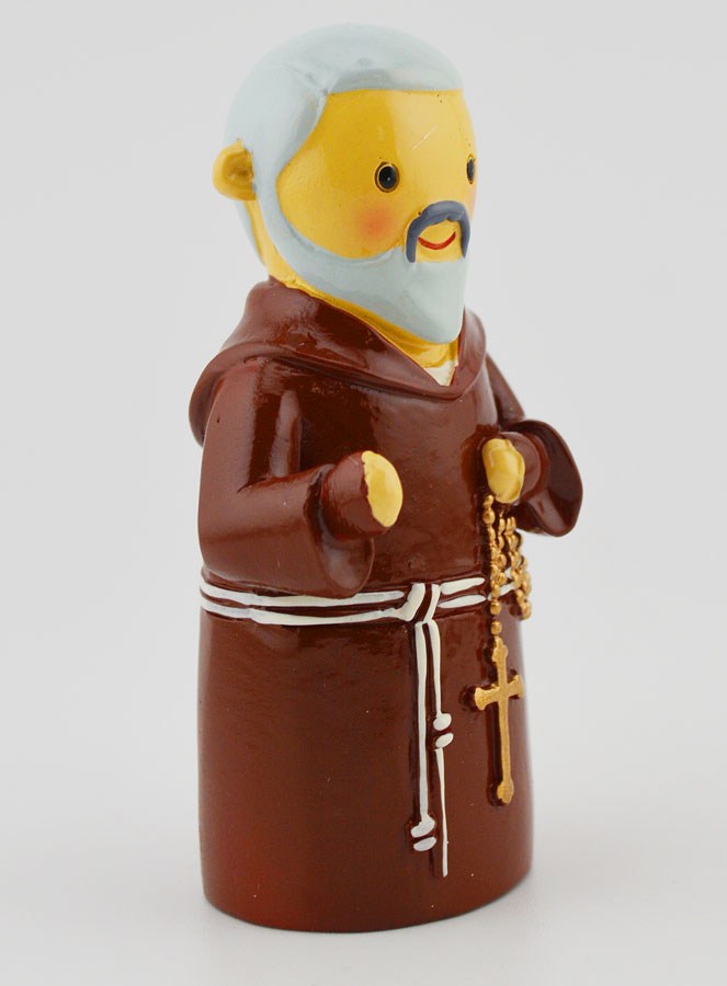 Estatua del Santo Padre Pio (pic 3)