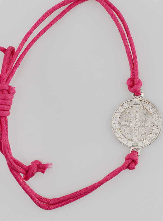 Pulsera con la Medalla de San Benito - Rosa Fucsia (pic 4)