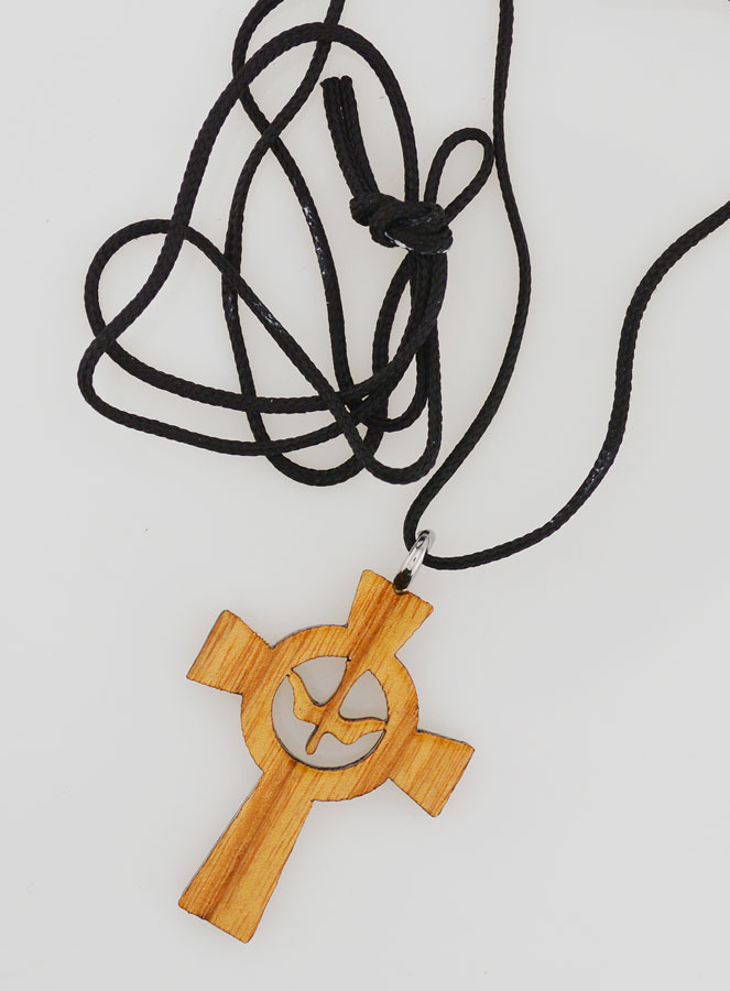 Cruz de Confirmación de Madera - Espíritu Santo (pic 3)