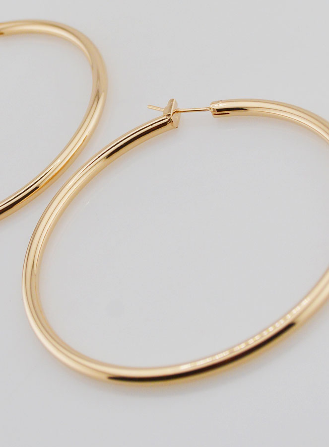 Pendientes de aro tubulares de 3 mm chapados en oro - 60 mm (pic 4)