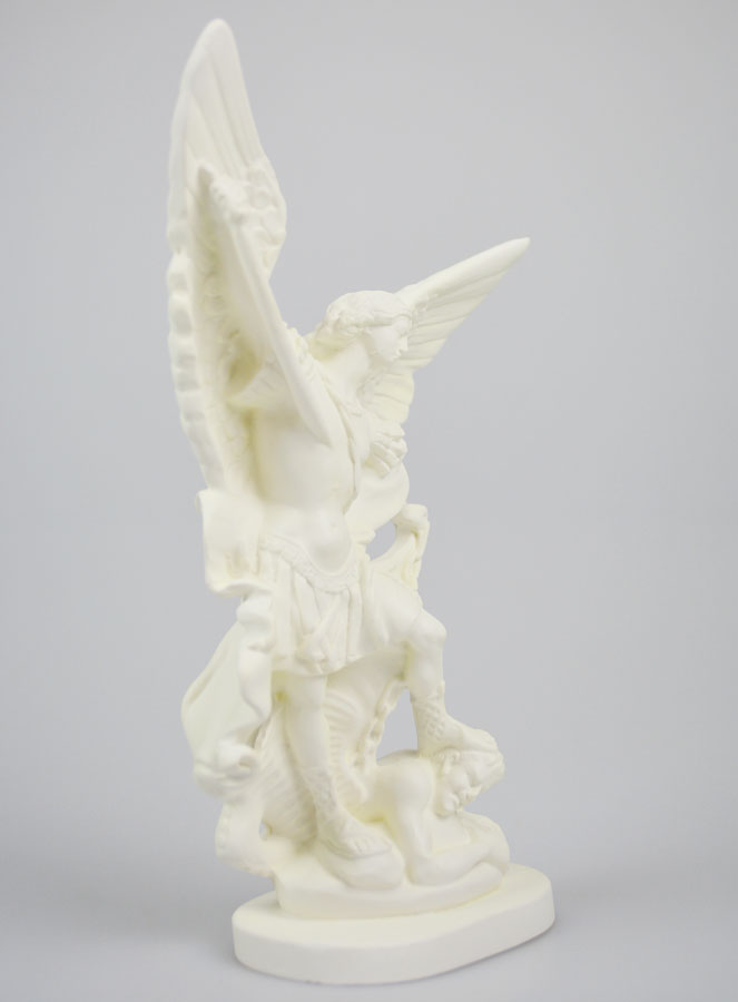 Estatua de San Miguel Arcángel en resina fosforescente - 20 cm (pic 3)