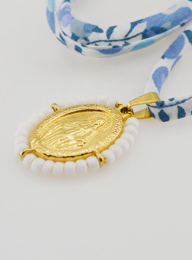 Collar Religioso con Cordón Liberty Azul - Milagrosa Perlada (pic 1)