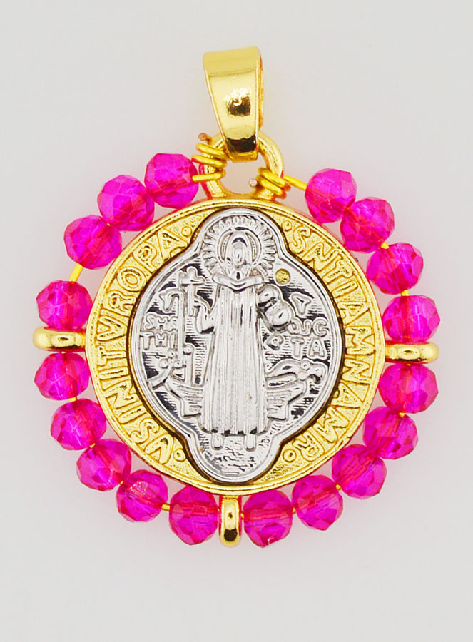 Medalla de San Benito en latón y cristal fucsia (pic 1)