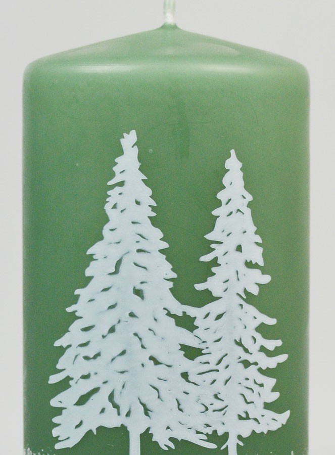 Vela navideña con pinos nevados - Verde (pic 3)