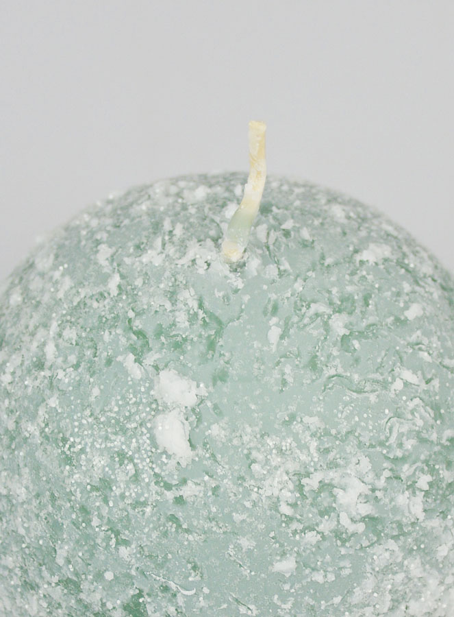 Vela decorativa esférica escarchada de 8 cm - Verde (pic 4)