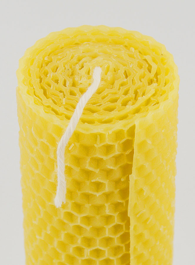 Vela de cera de abeja natural en forma de panal - 15 cm (pic 4)