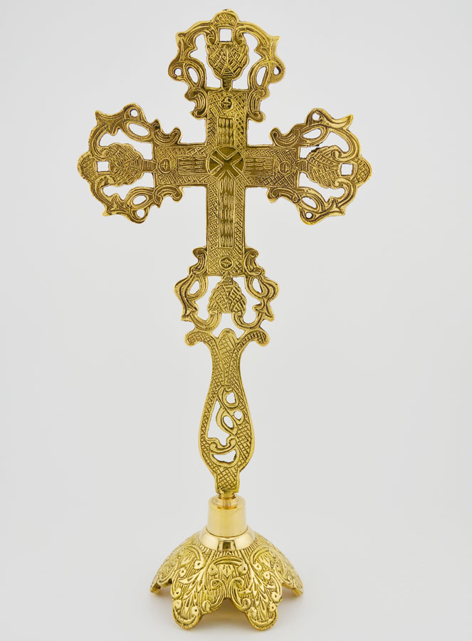Cruz de altar calada - 28 cm (pic 1)
