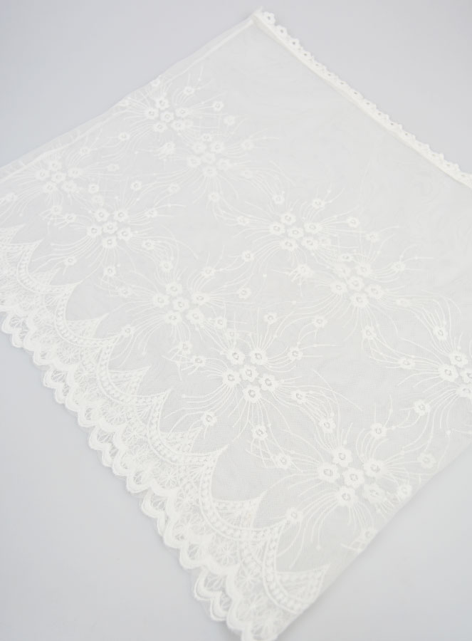 Velo Mantilla Bordado - Blanco (pic 3)