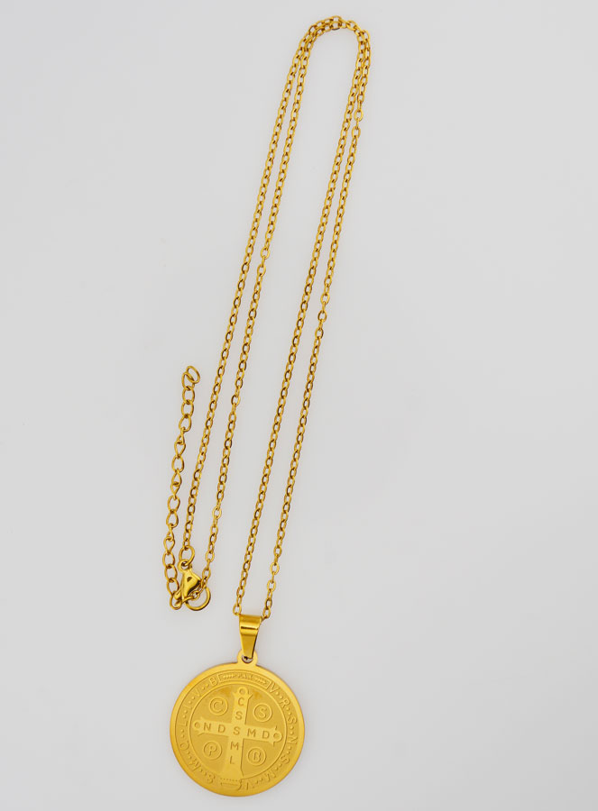 Collar Religioso con Medalla de San Benito - Dorado (pic 1)