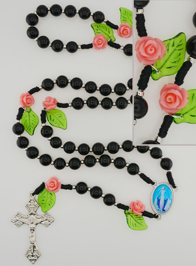 Rosario con Medalla Milagrosa en Cristal Negro (pic 1)