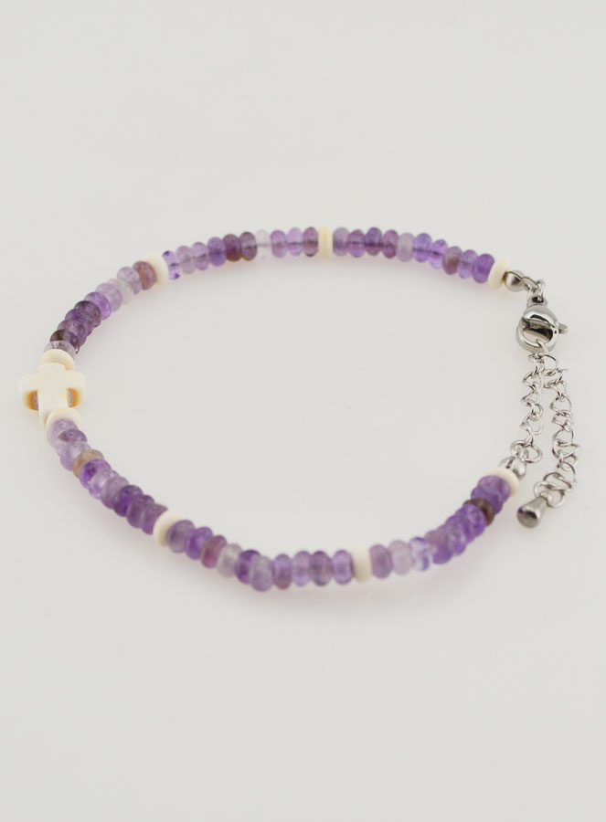 Pulsera con cruz y piedras en cristal morado (pic 2)