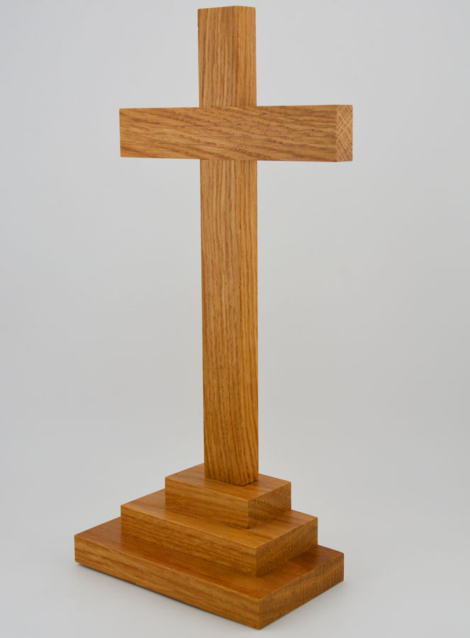 Crucifixo com Base em Carvalho Claro - 25cm (pic 2)