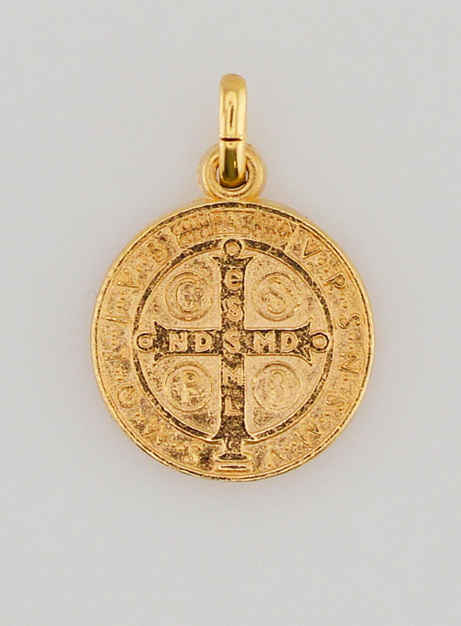 Medalha de São Bento Banhada a Ouro - 15mm (pic 2)
