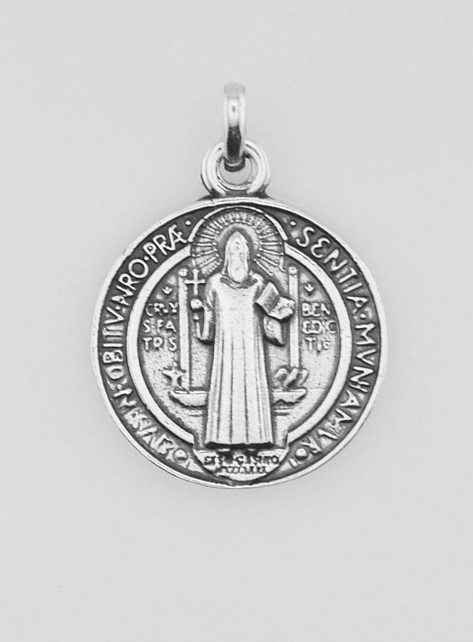 Medalha de São Bento Banhada a Prata - 15mm (pic 2)
