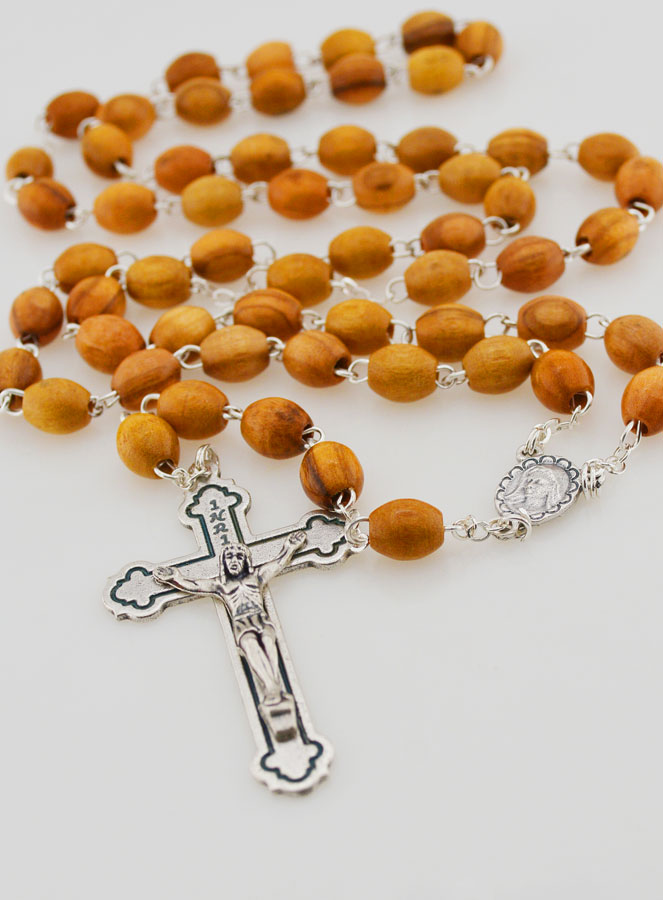 Rosario de Madera de Olivo (pic 2)