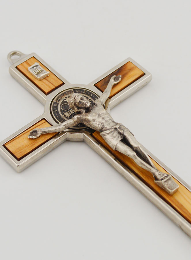 Cruz de San Benito en Madera de Olivo - 12cm (pic 3)