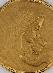 Medalla Virgen María con el Niño Jesús de Oro