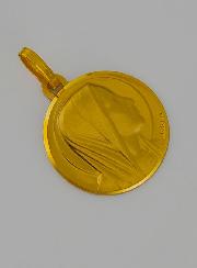 Medalla Virgen María con Velo de Oro