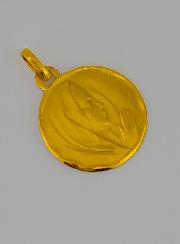 Medalla de Bautizo Virgen María con el Velo Perfil Derecho de Oro