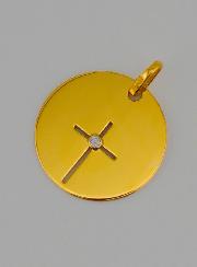 Medalla Cruz de Jesús Calada de Oro y 1 Diamantes