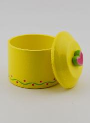 Caja para Rosario de Madera - Amarillo y Corazón Rosa