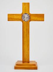 Cruz de San Benito en Madera - 27 cms