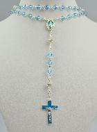 Rosario en Perlas de Cristal Azul Claro y Diamantes - Plata