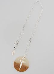 Collar Religioso de Plata - Círculo de Madera Resina y Cruz de Cristo