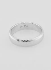 Anillo de bodas de plata de ley rodiada con detalle cincelado - Talla 56