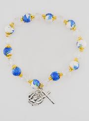 Pulsera Rosario en Perlas Pintadas - Cruz y Medalla de Lourdes