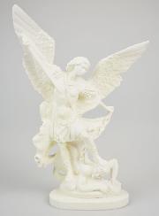 Estatua de San Miguel Arcángel en resina fosforescente - 30 cm