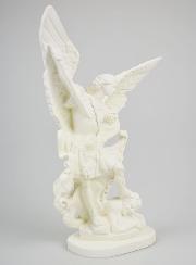 Estatua de San Miguel Arcángel en resina fosforescente - 30 cm