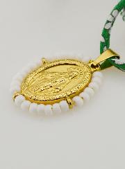 Collar Religioso con Cordón Liberty Verde - Milagrosa Perlada