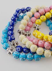 Juego de 5 pulseras religiosas con cruz