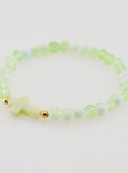 Pulsera religiosa con cruz y cuentas de vidrio verdes