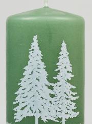 Vela navideña con pinos nevados - Verde