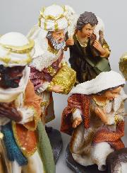 Belén Navideño completo con 11 figuras - 30 cm