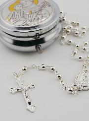 Rosario y caja de San Antonio