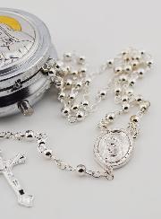 Rosario y caja de Santa Rita