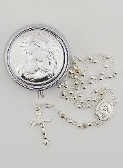 Rosario y Caja de la Virgen con el Niño