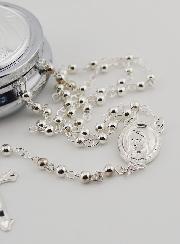 Rosario y Caja de la Virgen con el Niño