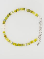 Pulsera con cruz y piedras verdes