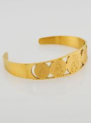 Brazalete dorado de Nuestra Señora del Monte Carmelo