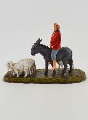 Figura de pastor en el lomo de un burro y sus ovejas - 6 cm