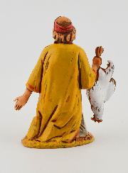 Figura de hombre con un pollo - 6 cm