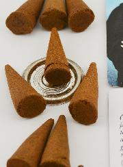 Incienso San Antonio de Padua en Conos